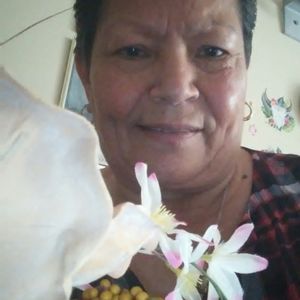 Meet your Posher, Ramonita